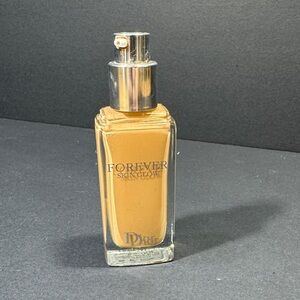 Dior Forever Skin Glow Foundation